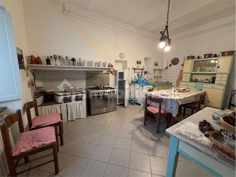 Villa unifamiliare via Piave, Centro, Albenga — foto 10 di 92
