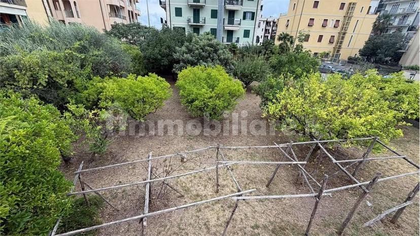 Villa unifamiliare via Piave, Centro, Albenga — foto 82 di 92