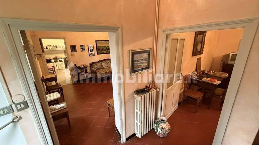 Villa unifamiliare via Piave, Centro, Albenga — foto 6 di 92