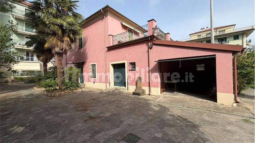 Villa unifamiliare via Piave, Centro, Albenga — foto 48 di 92