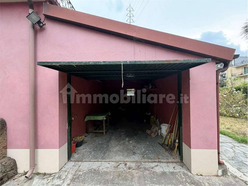 Villa unifamiliare via Piave, Centro, Albenga — foto 68 di 92