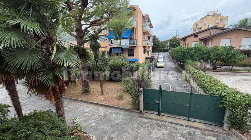 Villa unifamiliare via Piave, Centro, Albenga — foto 51 di 92