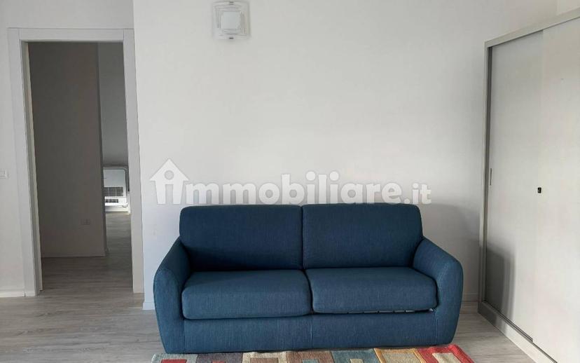 Bilocale via Trieste 1, Stazione, Padova