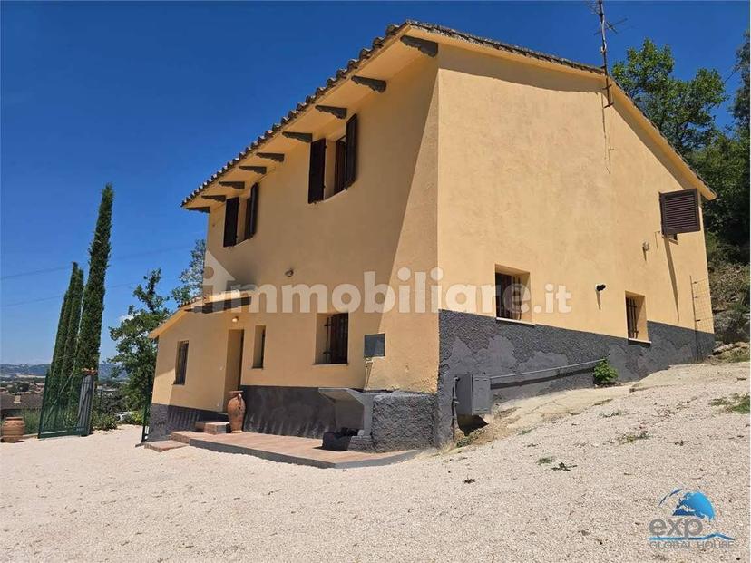 Villa unifamiliare, ottimo stato, 200 m², Centro, Torgiano — foto 29 di 34