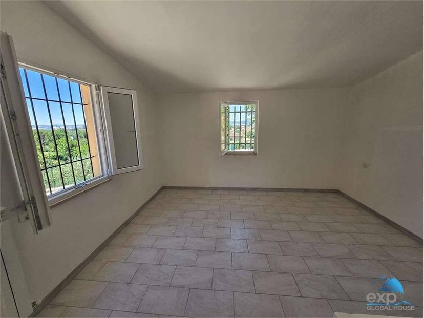 Villa unifamiliare, ottimo stato, 200 m², Centro, Torgiano — foto 6 di 34