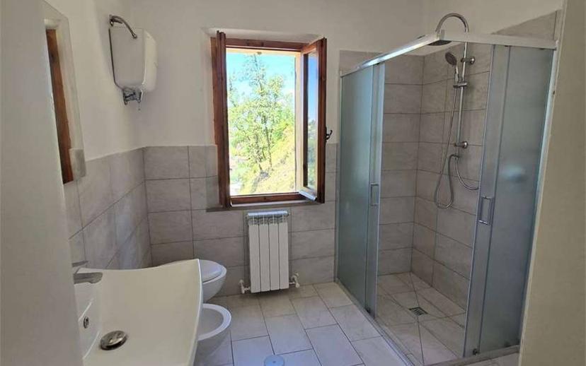Villa unifamiliare, ottimo stato, 200 m², Centro, Torgiano — foto 8 di 34