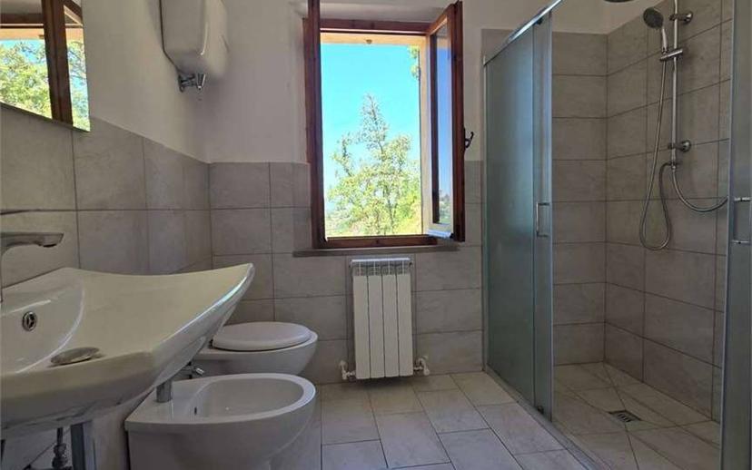 Villa unifamiliare, ottimo stato, 200 m², Centro, Torgiano — foto 17 di 34