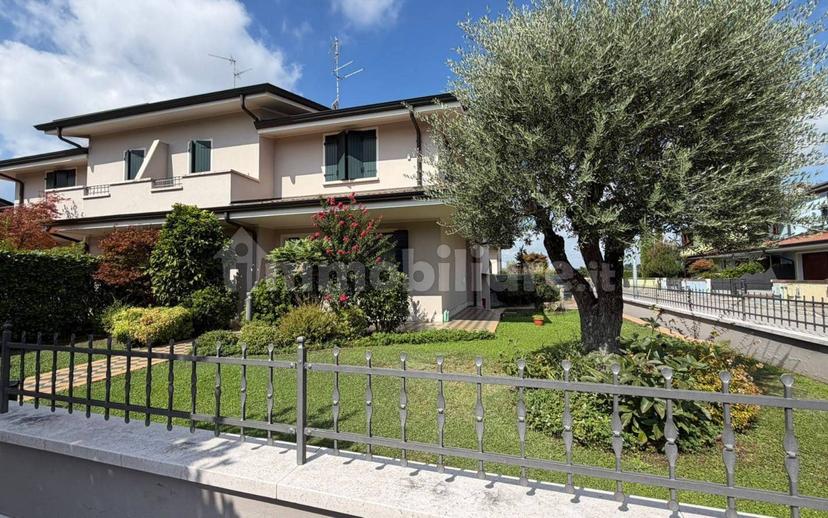 Villa bifamiliare viale Villa del Veneziano 55, Viadana — foto 19 di 19