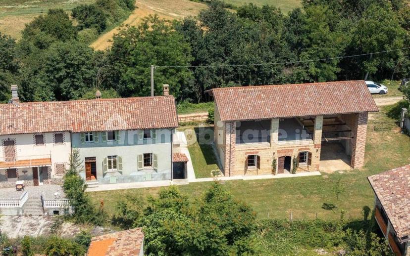 Rustico Strada Cascine Piccinini 11, Grazzano Badoglio — foto 2 di 16