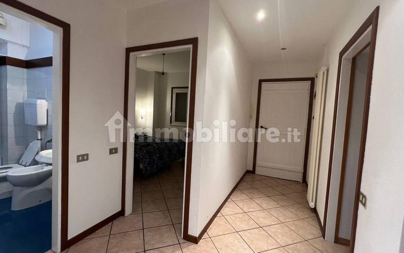 Villa a schiera via Botta 6, Almenno San Bartolomeo — foto 2 di 19