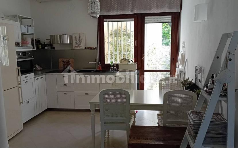 Villa a schiera via Porrettana 623, Sasso Marconi