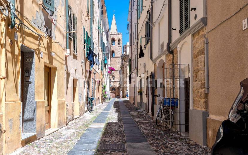Bilocale via M. Delitala 17, Centro Storico, Alghero — foto 39 di 46