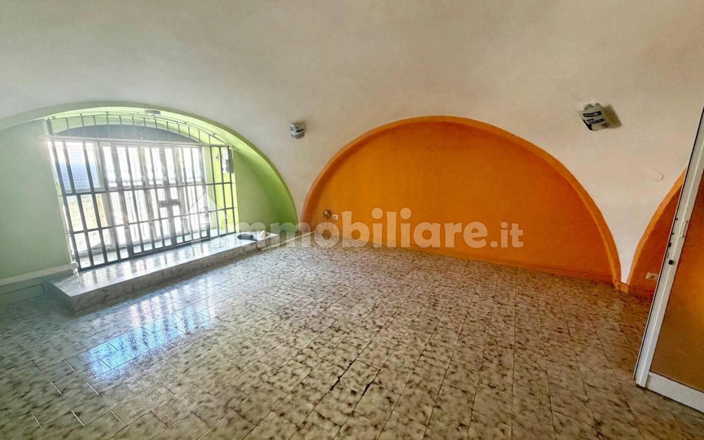 Monolocale da ristrutturare, primo piano, Borgovilla - Barberini, Barletta