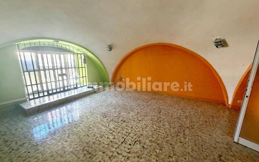 Monolocale da ristrutturare, primo piano, Borgovilla - Barberini, Barletta
