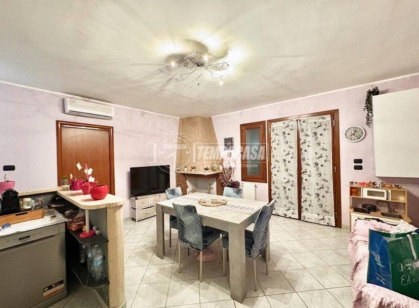 Terratetto unifamiliare via Bastiglia 41, Tramuschio, Mirandola — foto 9 di 10