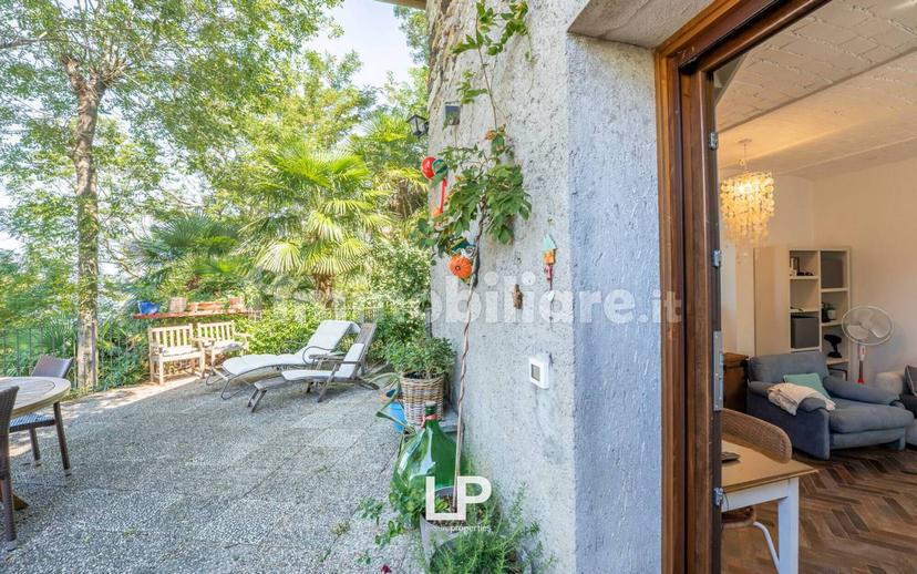 Villa a schiera via vicolo Di Sotto 10, Centro, Ranco — foto 4 di 40
