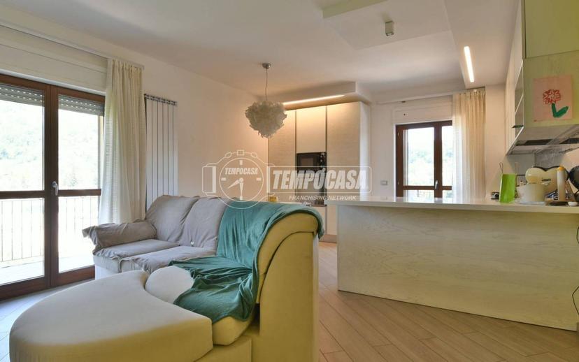 Trilocale via Benedetto Croce 9, Marsia, Roccafluvione — foto 2 di 18