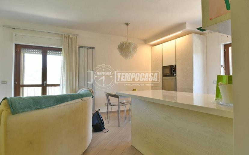 Trilocale via Benedetto Croce 9, Marsia, Roccafluvione — foto 10 di 18