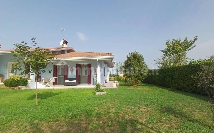 Villa unifamiliare via Aquileia, Centro, Trivignano Udinese — foto 13 di 16