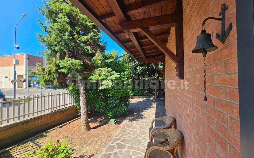 Villa bifamiliare via Giovanni Pascoli 48, Centro, Soliera — foto 12 di 83