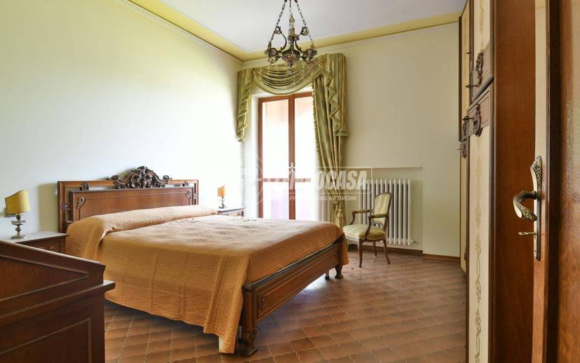 Appartamento da ristrutturare, piano terra, Ascoli Piceno — foto 3 di 27