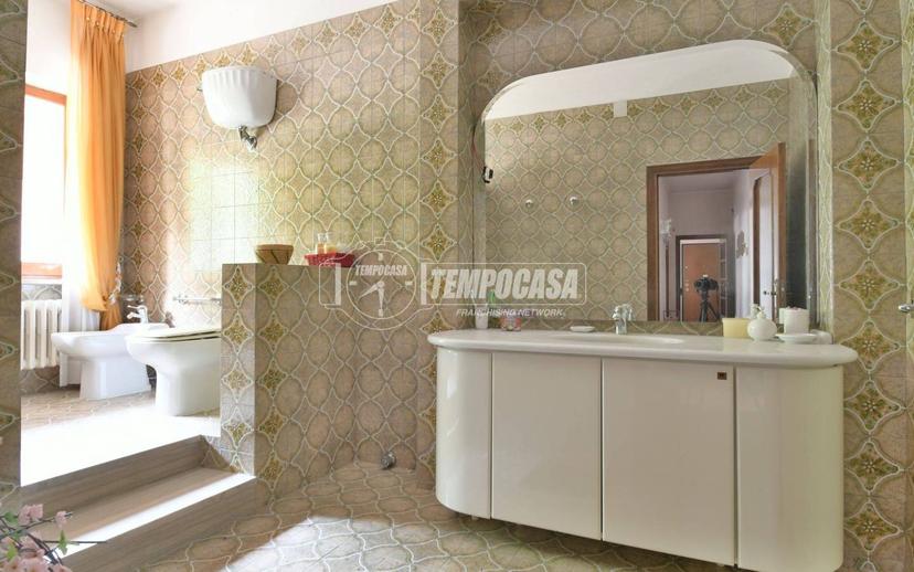 Appartamento da ristrutturare, piano terra, Ascoli Piceno — foto 20 di 27