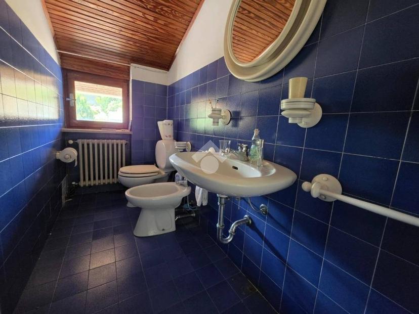 Villa bifamiliare via Martiri della Libertà 14, Centro, Salussola — foto 14 di 41