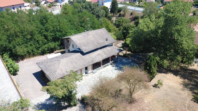 Villa bifamiliare via Martiri della Libertà 14, Centro, Salussola — foto 20 di 41