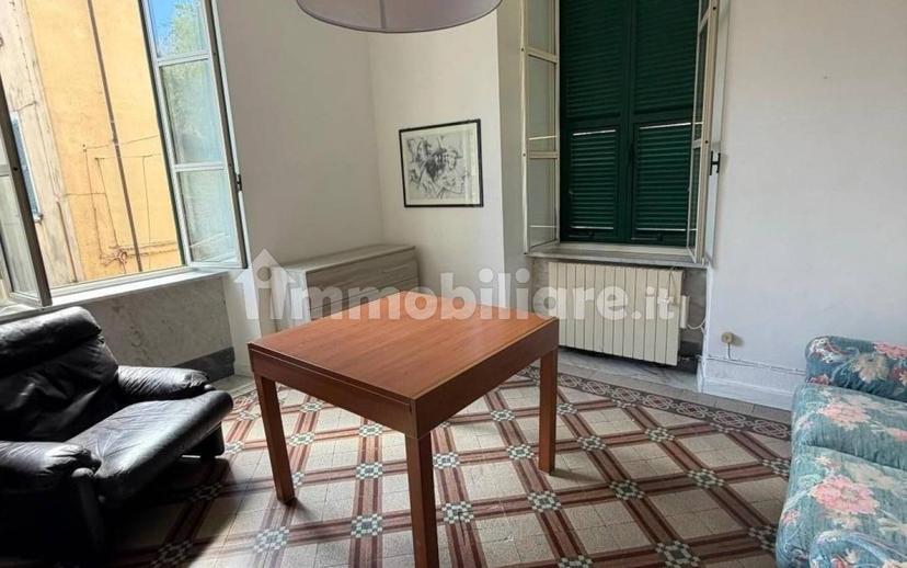Trilocale ottimo stato, primo piano, Centro, Carrara — foto 5 di 6