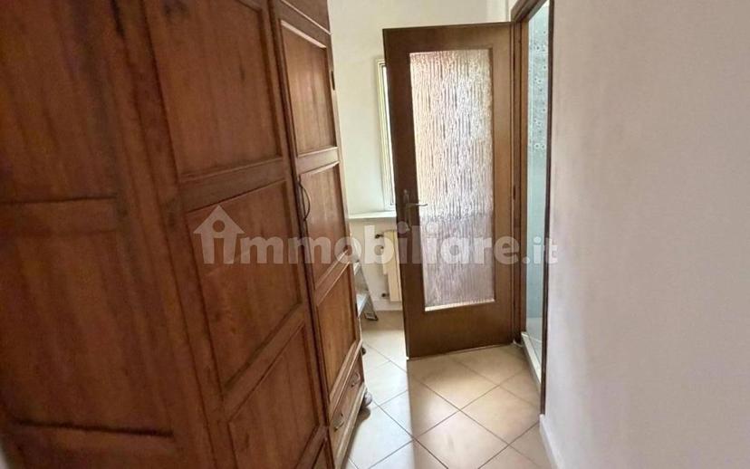 Trilocale ottimo stato, primo piano, Centro, Carrara