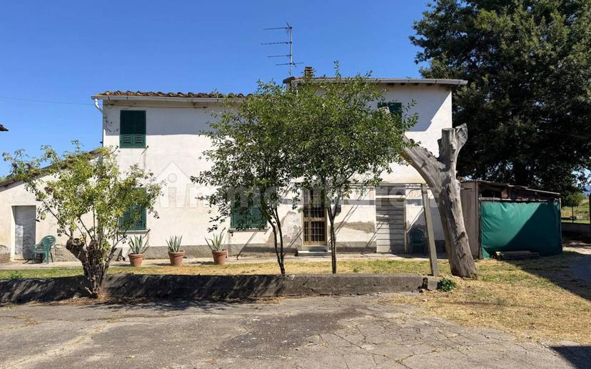 Terratetto plurifamiliare 270 m², da ristrutturare, La Scala, Calenzano, San Miniato — foto 16 di 17
