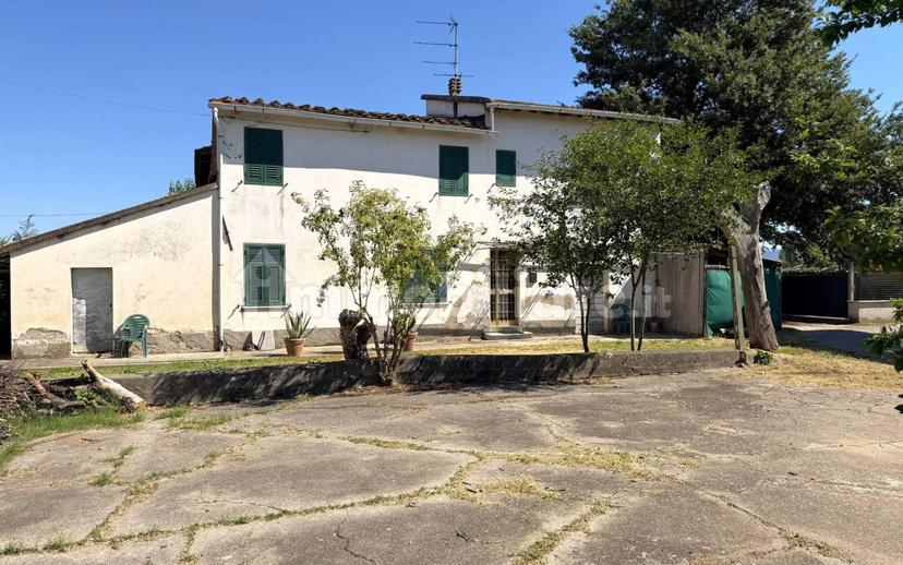 Terratetto plurifamiliare 270 m², da ristrutturare, La Scala, Calenzano, San Miniato — foto 15 di 17