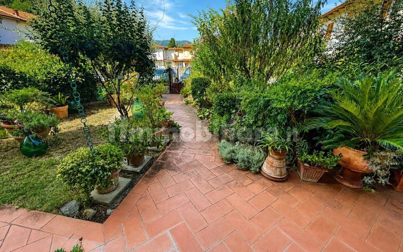 Villa unifamiliare, ottimo stato, 269 m², Seano, Carmignano — foto 5 di 46