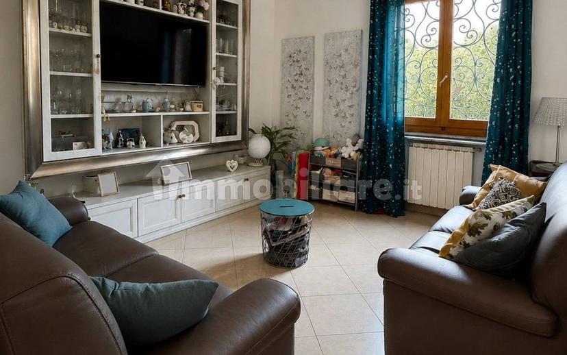 Villa unifamiliare, ottimo stato, 269 m², Seano, Carmignano — foto 7 di 46