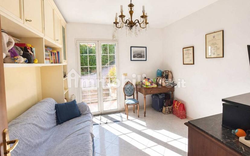 Villa unifamiliare, ottimo stato, 249 m², Oneglia, Imperia — foto 31 di 37