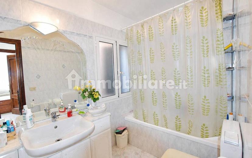 Villa unifamiliare, ottimo stato, 249 m², Oneglia, Imperia — foto 34 di 37