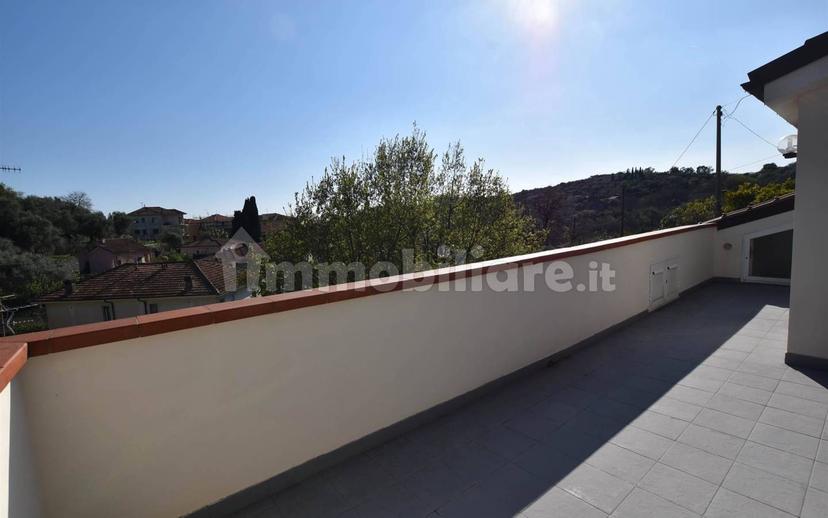 Villa unifamiliare, ottimo stato, 249 m², Oneglia, Imperia — foto 6 di 37