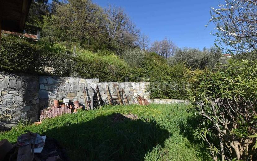 Villa unifamiliare, ottimo stato, 249 m², Oneglia, Imperia — foto 8 di 37