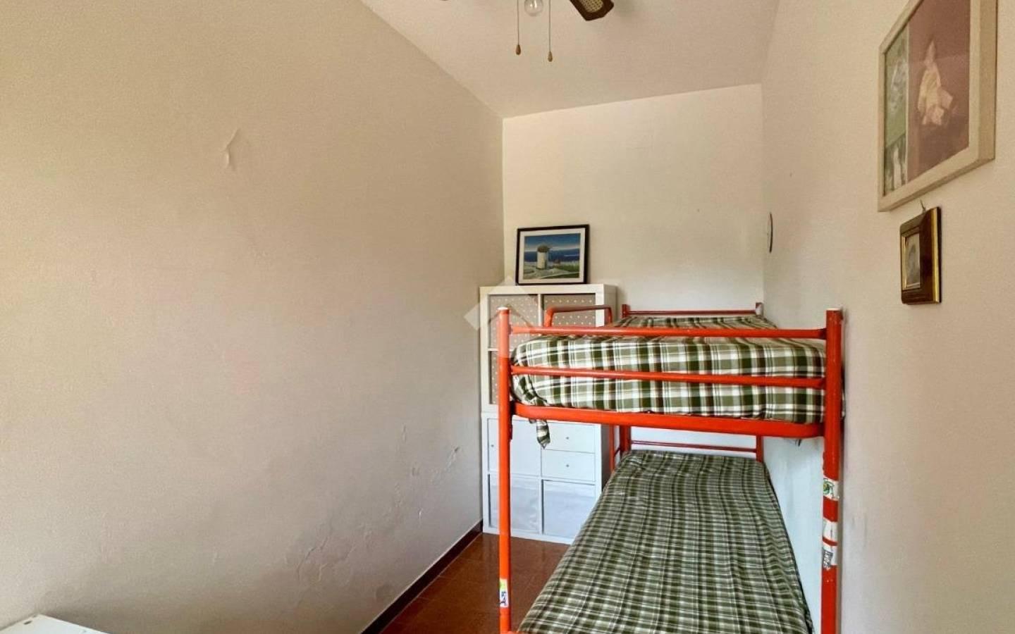 Villa plurifamiliare via dei Pini 18, Centro, Valentano