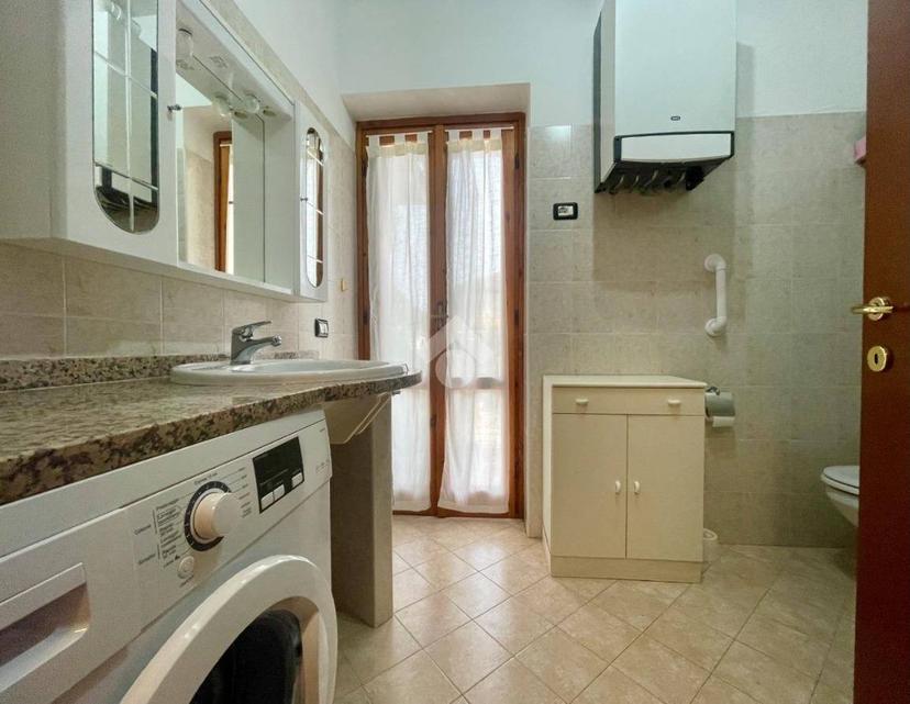 Villa plurifamiliare via dei Pini 18, Centro, Valentano — foto 25 di 27