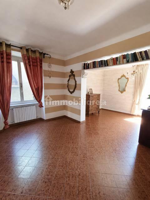 Appartamento via alla Chiesa 7, Centro, Busalla — foto 8 di 10