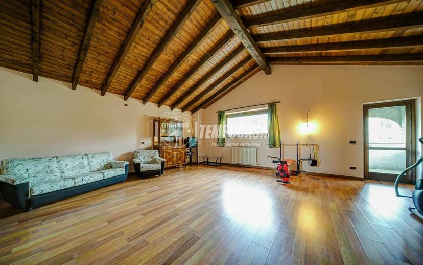 Villa unifamiliare via Galliano 21, Centro, Carnago — foto 37 di 41