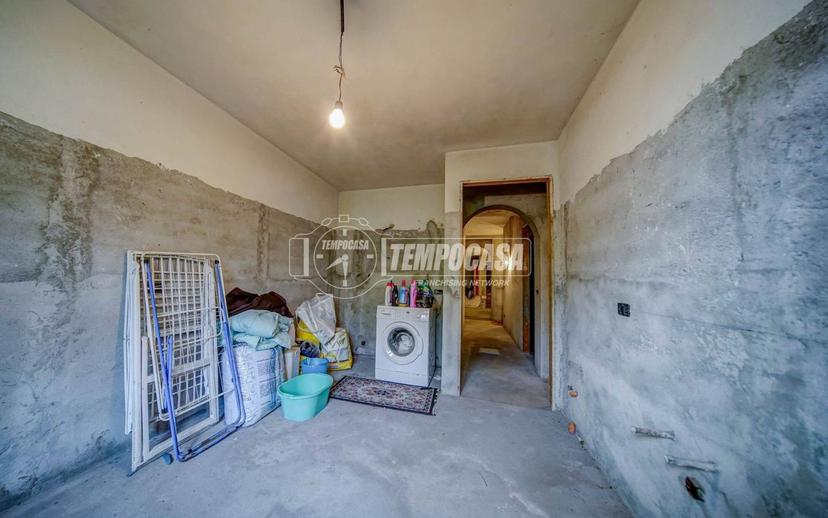 Villa unifamiliare via Galliano 21, Centro, Carnago — foto 36 di 41
