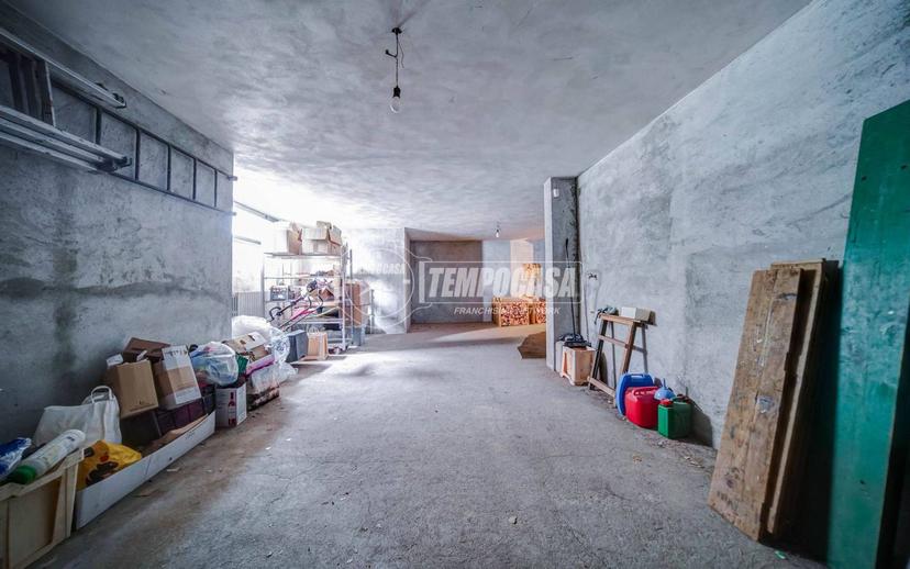 Villa unifamiliare via Galliano 21, Centro, Carnago — foto 6 di 41