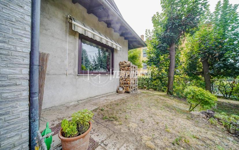 Villa unifamiliare via Galliano 21, Centro, Carnago — foto 28 di 41