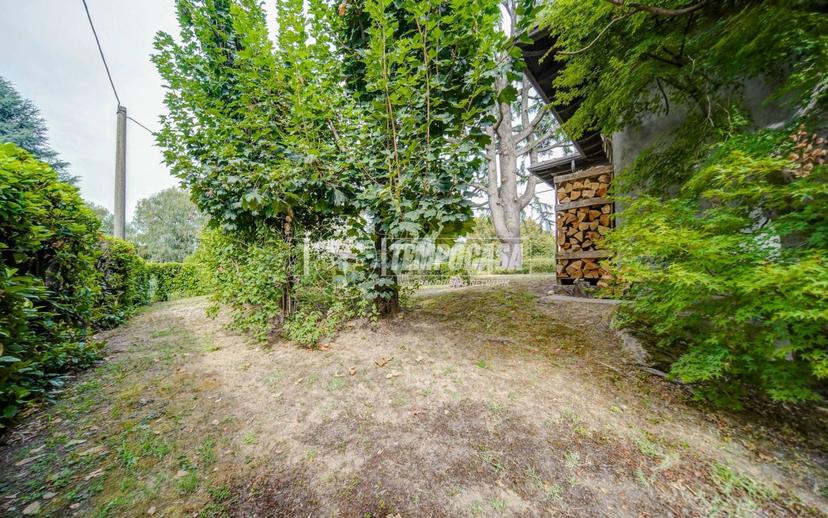 Villa unifamiliare via Galliano 21, Centro, Carnago — foto 24 di 41