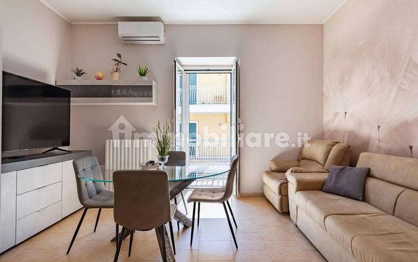 Trilocale via Monopoli, Castellana Grotte — foto 6 di 18