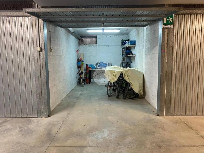 Bilocale via Ercole Falò 21, Centro, Alba Adriatica — foto 7 di 15