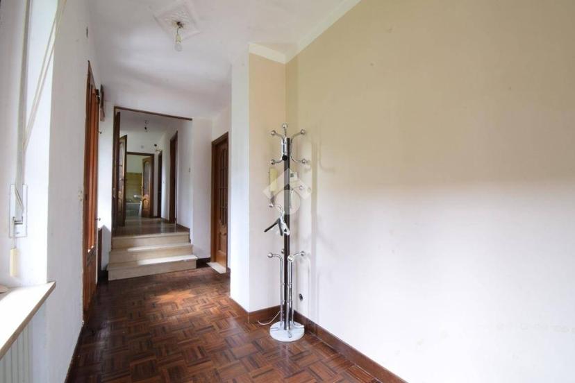Villa unifamiliare via Giovanni Binel 44, Centro, Donnas — foto 32 di 44