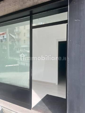 Trilocale via Bernina 32, Centro, Chiesa in Valmalenco — foto 8 di 24